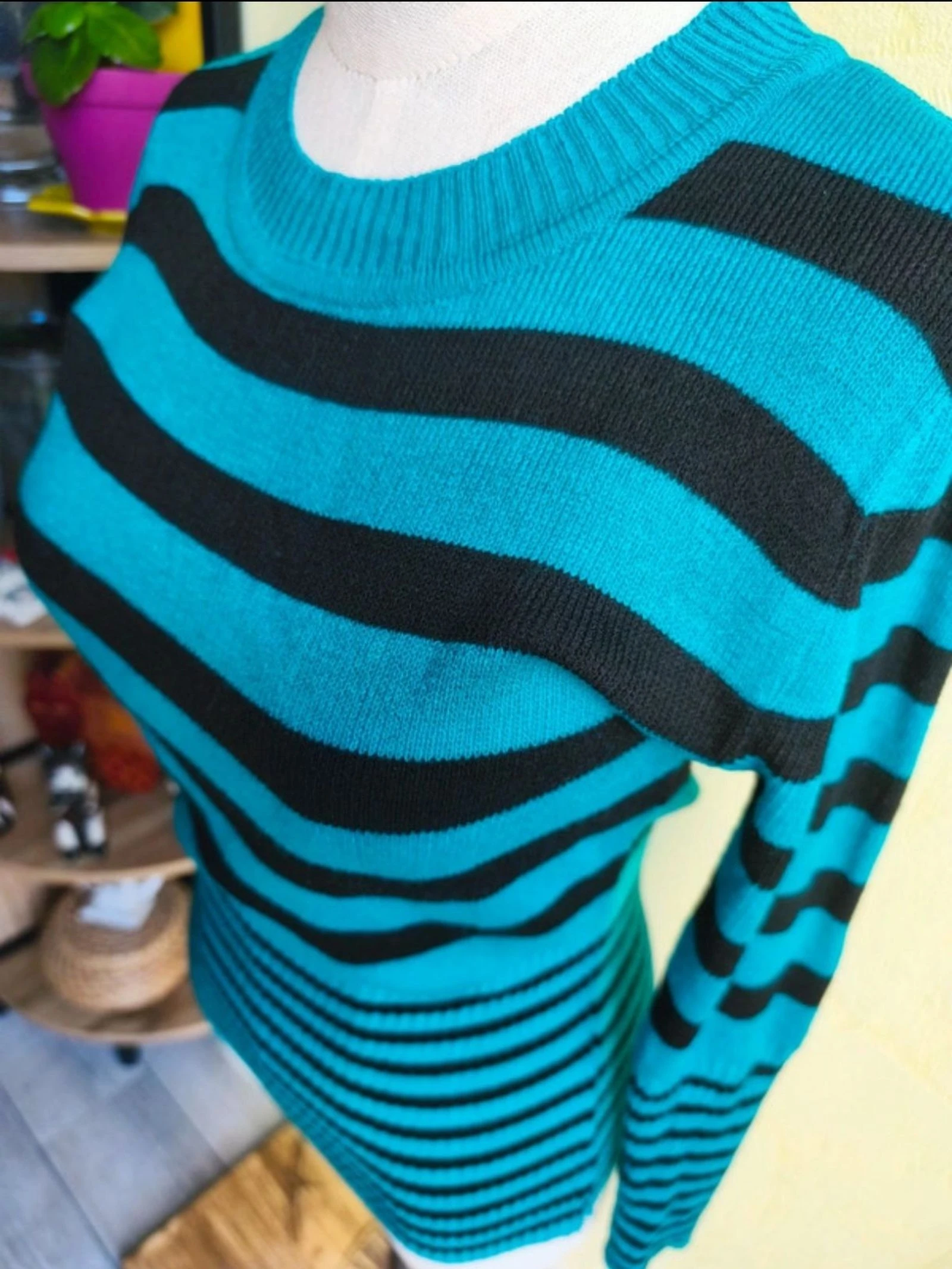 Turquoise and black striped sweater – photo 6